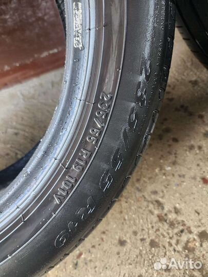 Pirelli Scorpion 235/55 R19