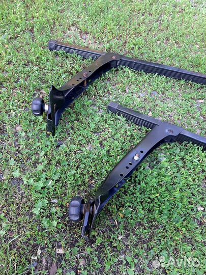 Поперечный на крышу микроавтобуса