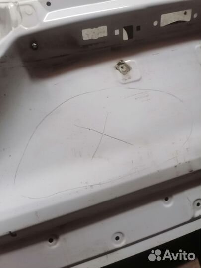 Задняя дверь Toyota rav4 50