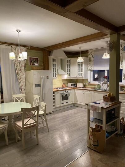 Дом 210 м² на участке 24 сот.