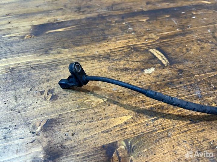 Датчик ABS передний левый Bmw 3 E90 N46B20 2.0