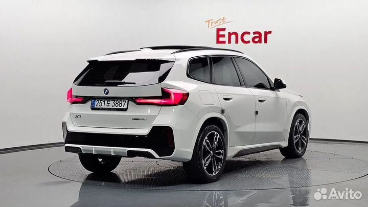 BMW X1 2.0 AMT, 2023, 14 441 км