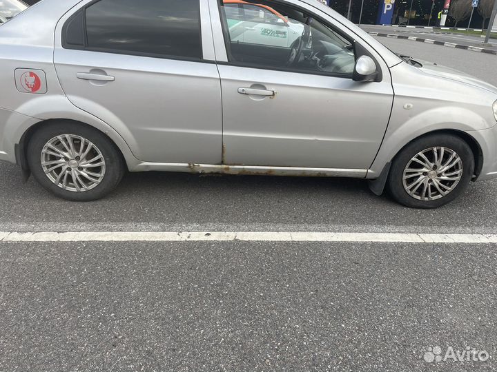 Chevrolet Aveo 1.4 МТ, 2008, битый, 237 570 км