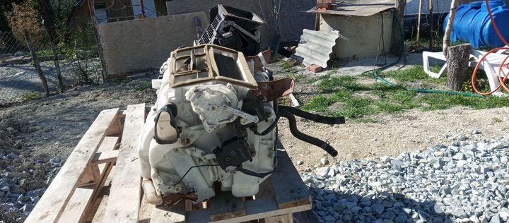 Печка в сборе toyota Voxy Noah azr60