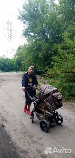 Прогулочная коляска.б/у