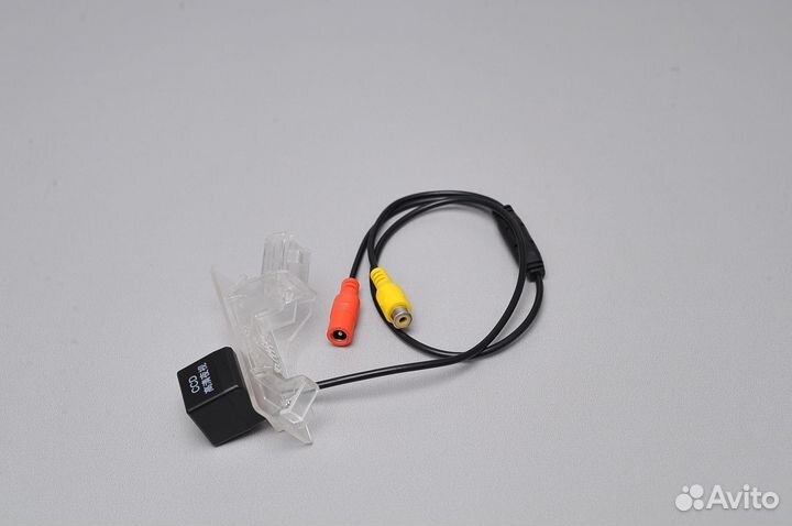 Камера заднего вида для Renault Duster