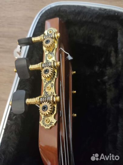 Мастеровая гитара