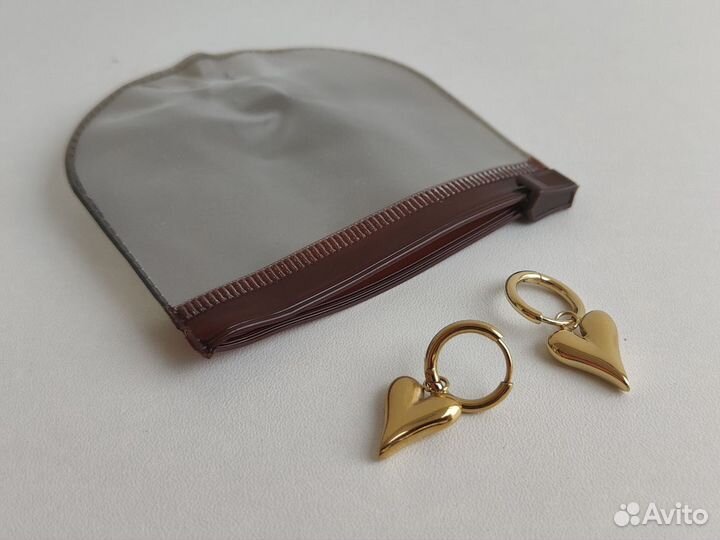 Серьги базовые, винтажные в форме сердце