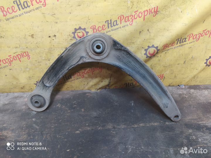 Рычаг передний правый Peugeot 307