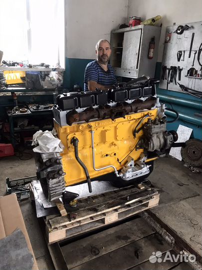 Двигатель 8210.42