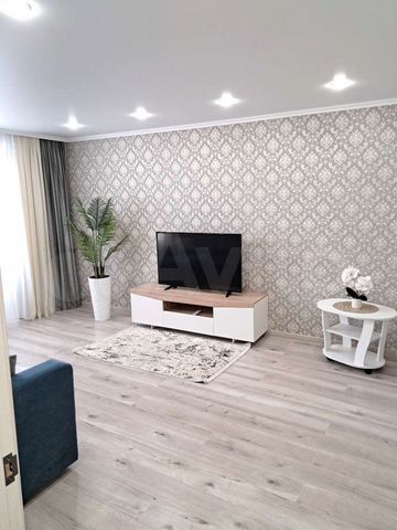 2-к. квартира, 60 м², 5/5 эт.