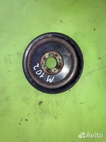 Шкив помпы для Mercedes W124 2.0 2.3