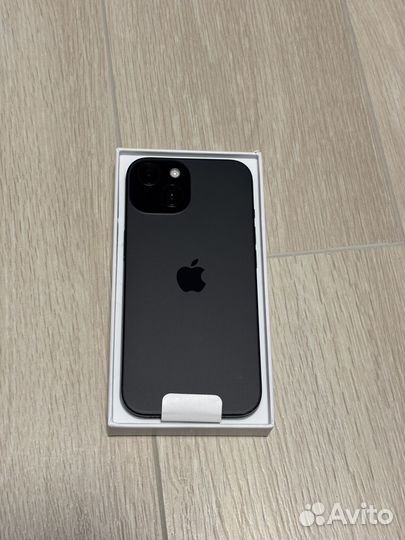 iPhone 15, 128 ГБ
