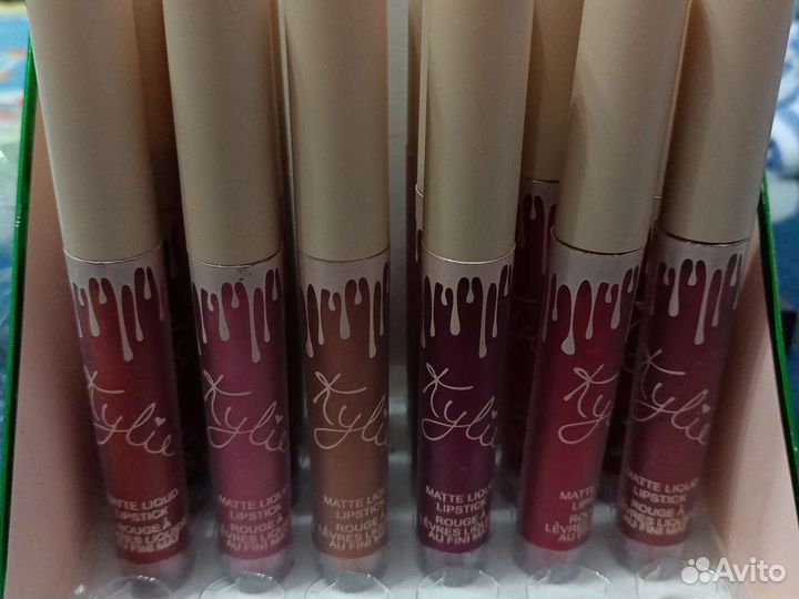 Матовая помада kylie