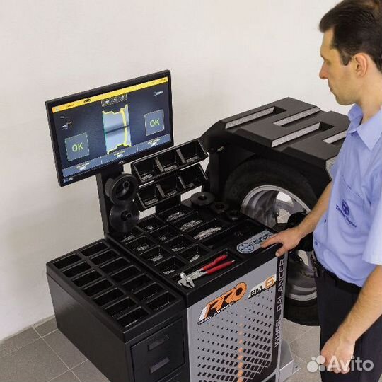 Техно Вектор BM4 Балансировочный стенд автомат