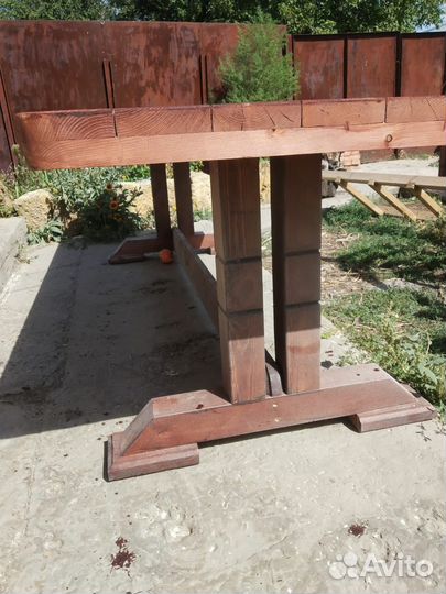 Стол и стулья лавки