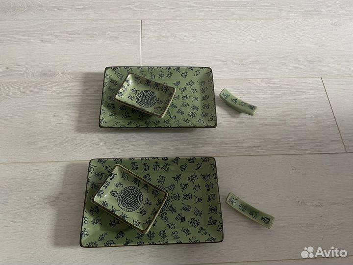 Набор посуды для суши и роллов