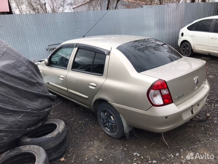 Renault Symbol 2007 год в полный разбор