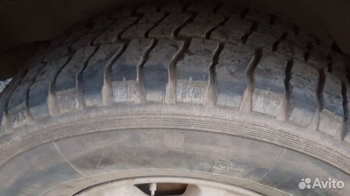 КАМА И-520 235/75 R15 105S