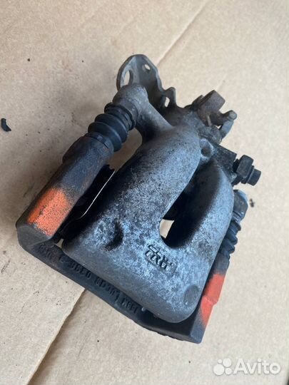 Суппорт тормозной Astra H/Vectra B