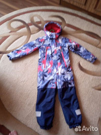 Костюм осенний