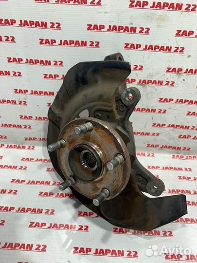 Ступица передняя правая Toyota Harrier ACU15 2azfe