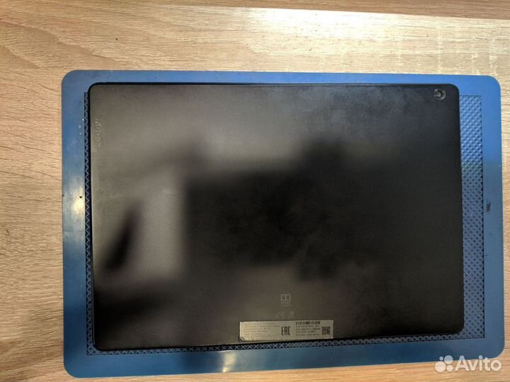 Планшет Lenovo Tab M10