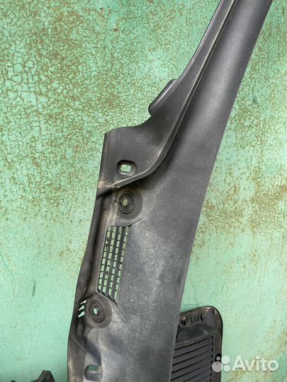 Жабо Mercedes Benz GLC X253 2019