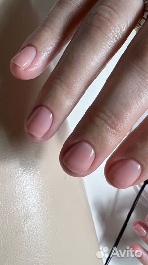 Маникюр и педикюр