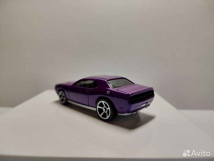 Hot wheels dodge Challenger
