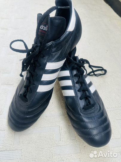 Футбольные бутсы мундиаль adidas