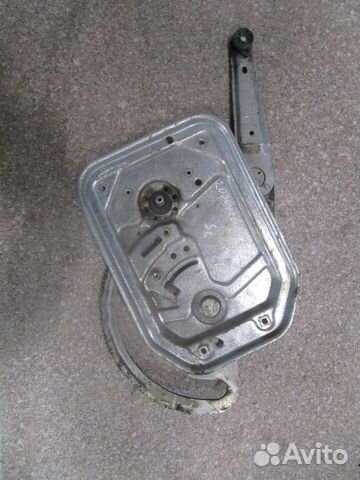 Механизм стеклоподъемника левый Scania 1366847