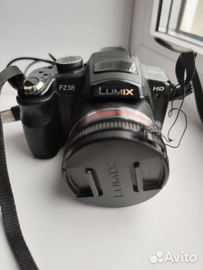 Цифровой фотоаппарат Panasonic Lumix DMS-fz38