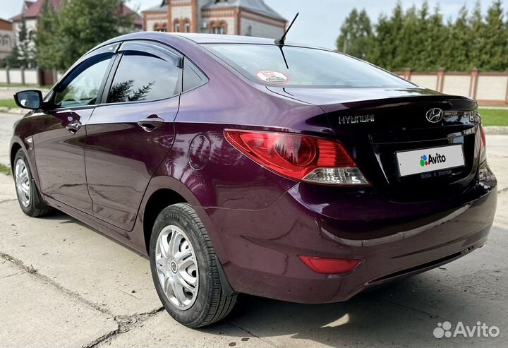 Hyundai Solaris, 2011