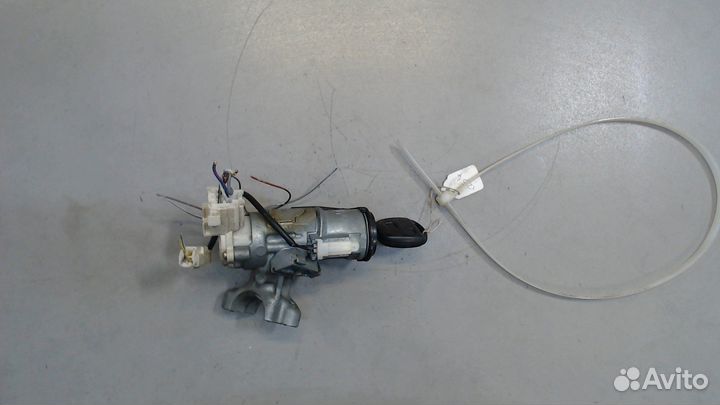 Замок зажигания Toyota Celica, 2004