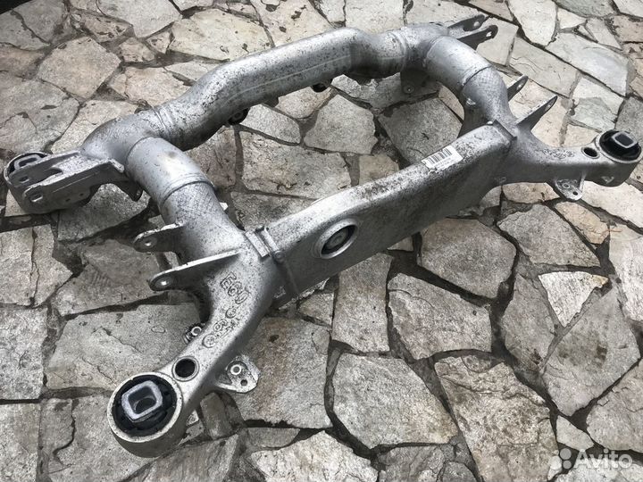 Подрамник задний BMW 5 E60