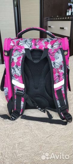 Рюкзак школьный