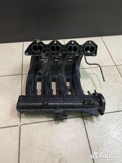 Впускной коллектор Chery S21