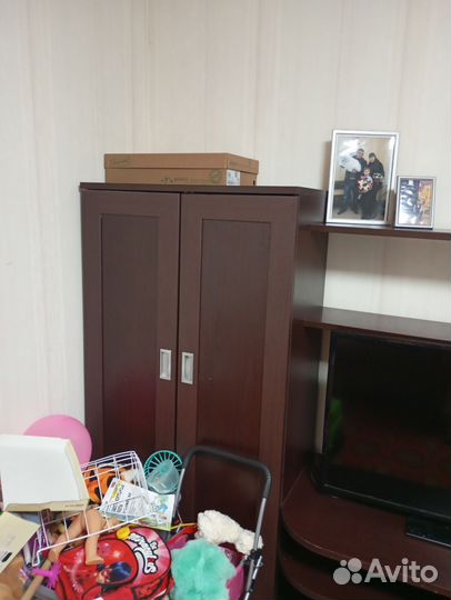 Мебель в зал стенка бу