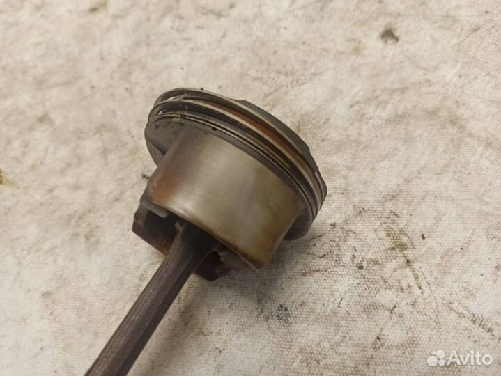 Поршень с шатуном бмв 7 E65/E66