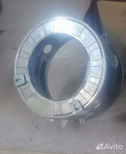 Бак от стиральной машины индезит W105TX R BG