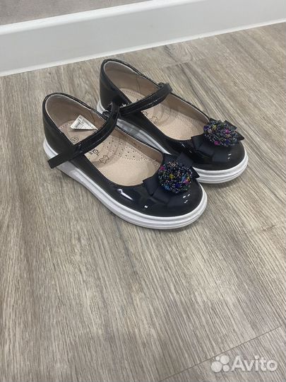 Туфли для девочки