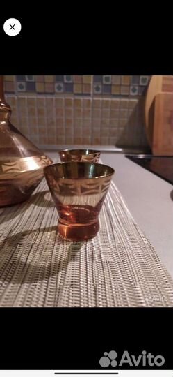 Графин цветное стекло ссср, пять рюмок