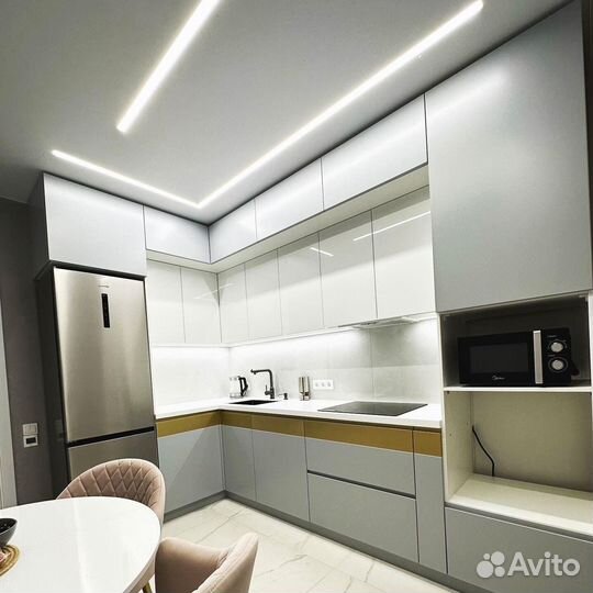 Стильная кухня современная под ваши размеры