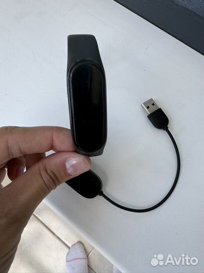 Фитнес браслет xiaomi mi band 4
