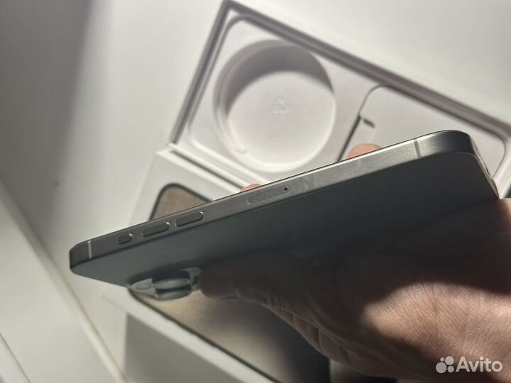 iPhone 15 Pro Max, 256 ГБ