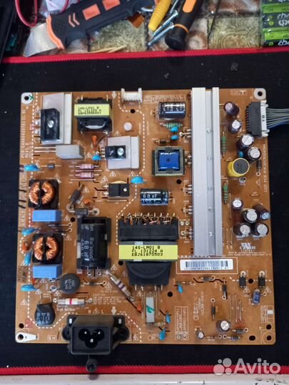 Телевизоры на запчасти