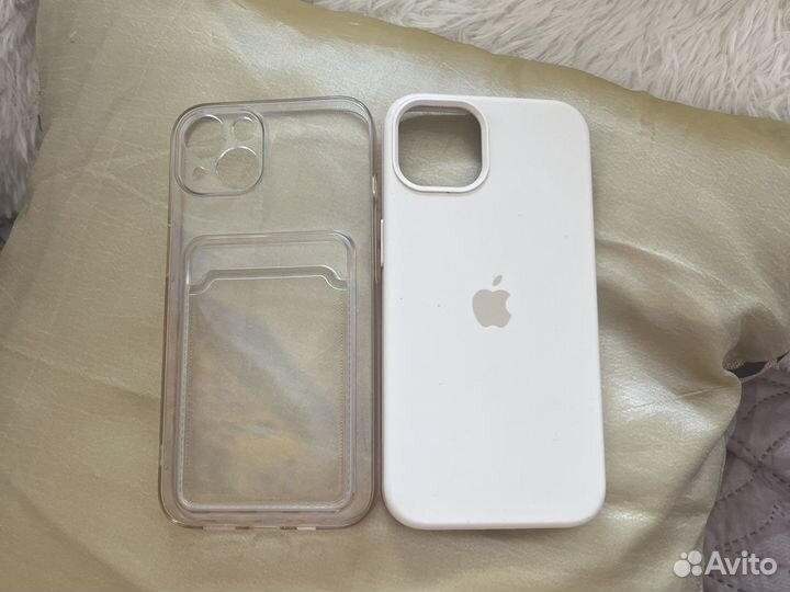 Чехол на iPhone 13