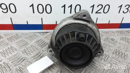 Подушка двигателя бензиновая BMW 7 F01 (1BA13C901)