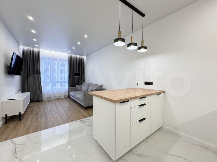 2-к. квартира, 40 м², 19/32 эт.